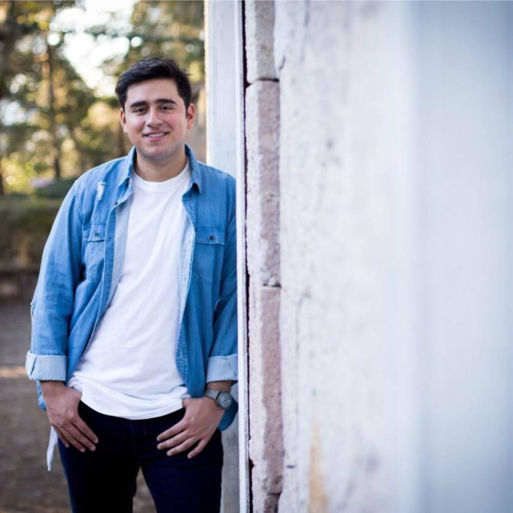 Meet your Posher, Juan